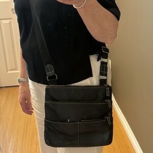 ROOTS black pebbled leather & canvas crossbody bag purse